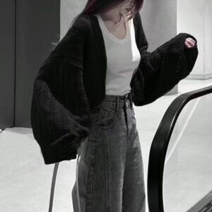 NWOT Delicate Open Knit Shrug